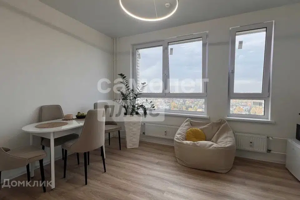 Продаётся 2-комнатная квартира, 52.5 м²