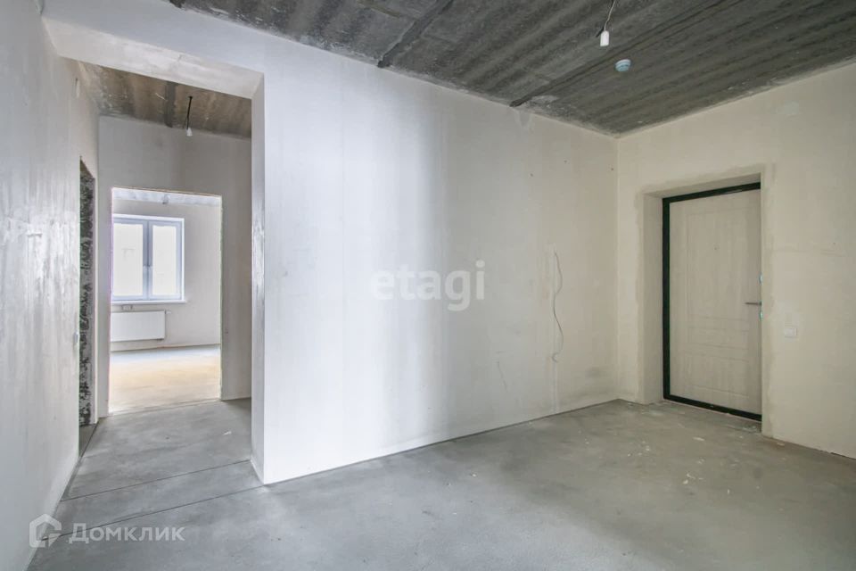 Продаётся 2-комнатная квартира, 66.2 м²