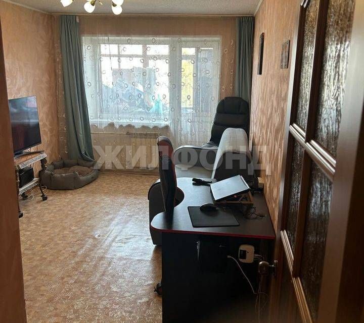 Продаётся 3-комнатная квартира, 51.4 м²