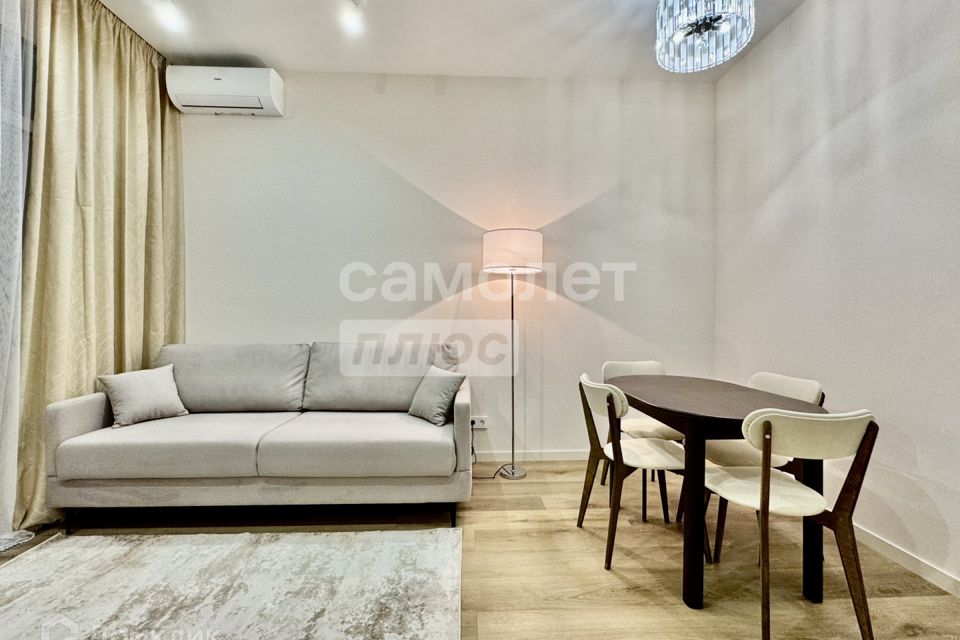 Сдаётся 2-комнатная квартира, 42 м²