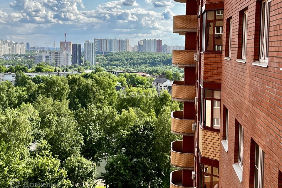 Продаётся 2-комнатная квартира, 62.2 м²