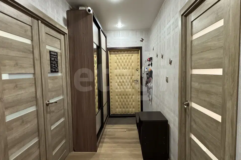 Продаётся 3-комнатная квартира, 62.1 м²