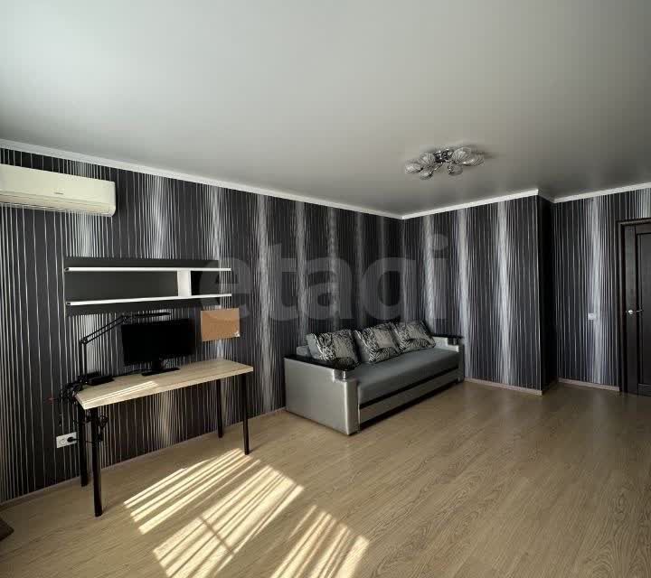 Продаётся 1-комнатная квартира, 41 м²