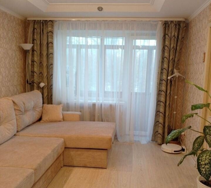 Продаётся 3-комнатная квартира, 61.7 м²