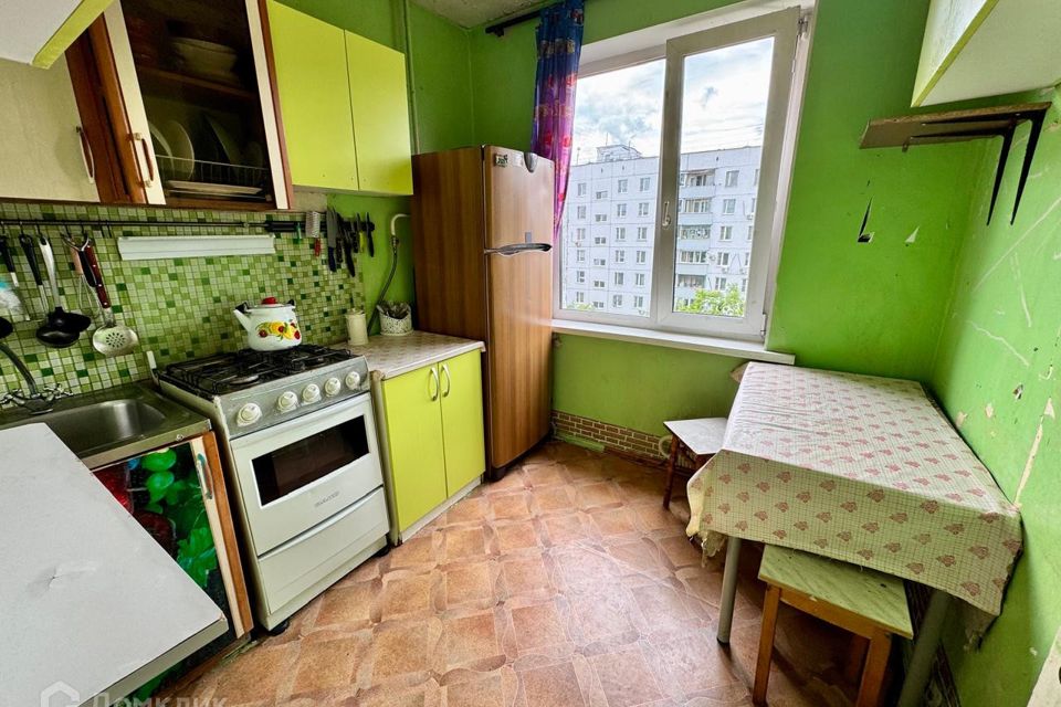 Продаётся 3-комнатная квартира, 58.3 м²