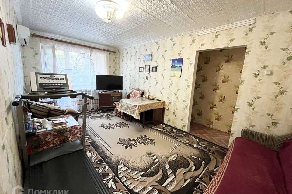 Продаётся 3-комнатная квартира, 54.7 м²