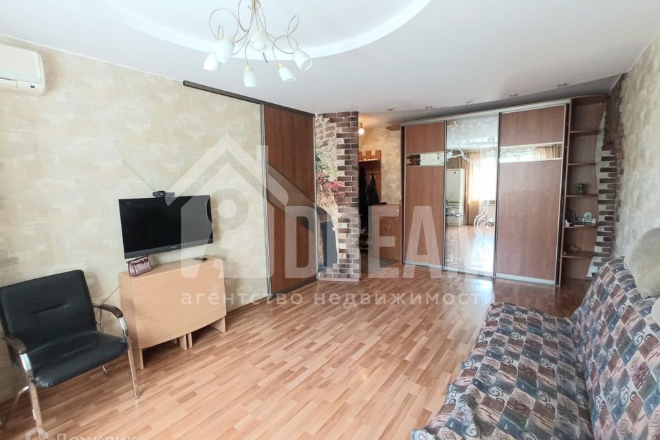 Продаётся 3-комнатная квартира, 64.6 м²