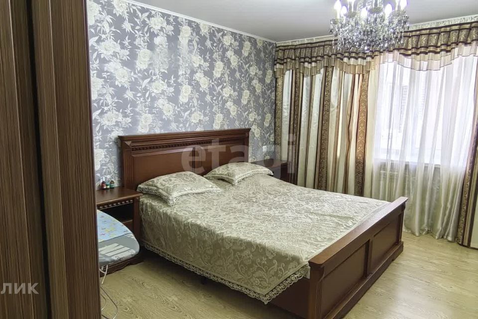 Продаётся 3-комнатная квартира, 93.3 м²