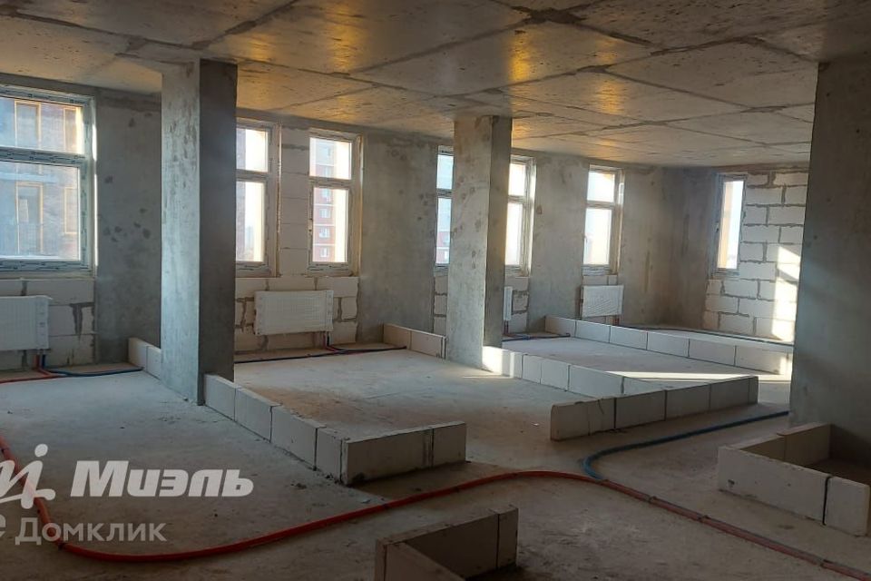 Продаётся 4-комнатная квартира, 95.6 м²