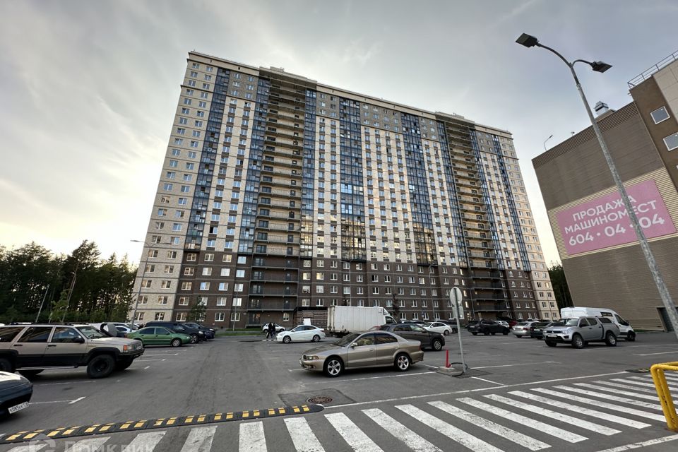 Продаётся 2-комнатная квартира, 56.55 м²