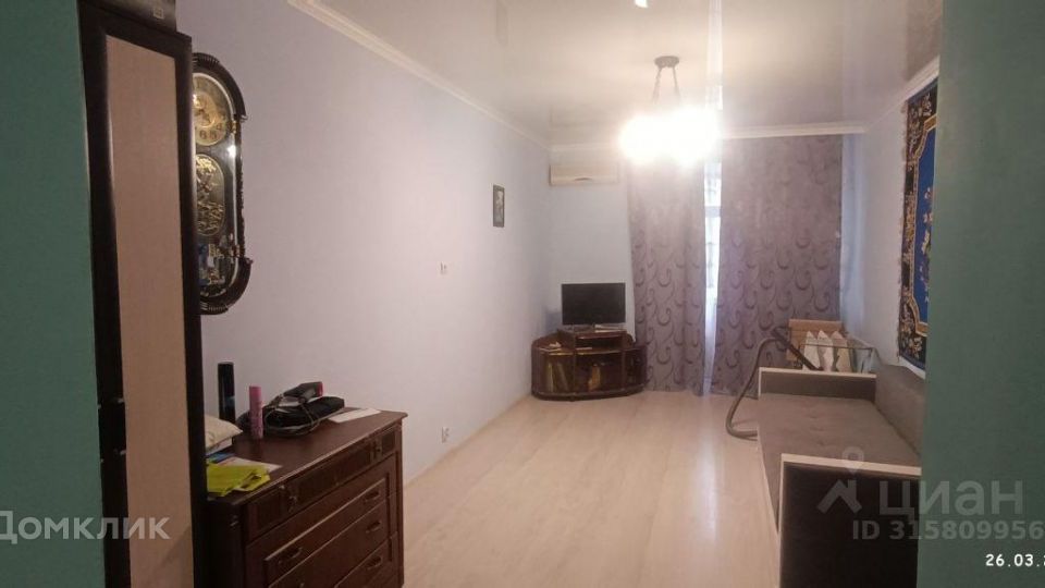 Продаётся 1-комнатная квартира, 47 м²