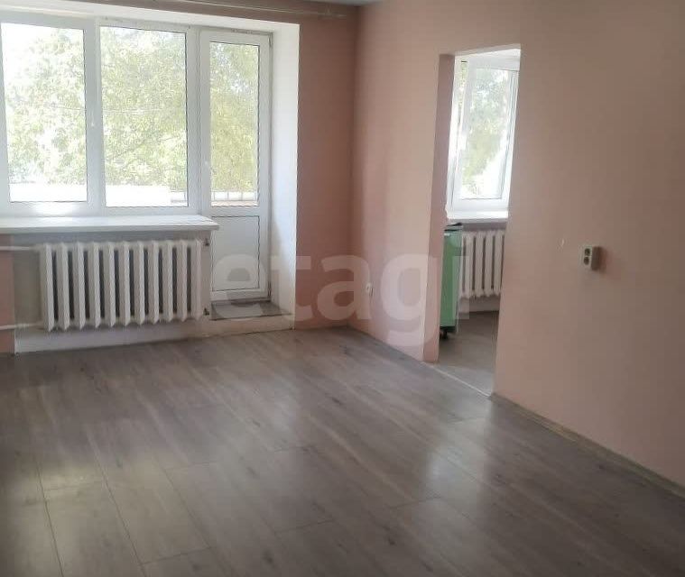 Сдаётся 2-комнатная квартира, 42 м²