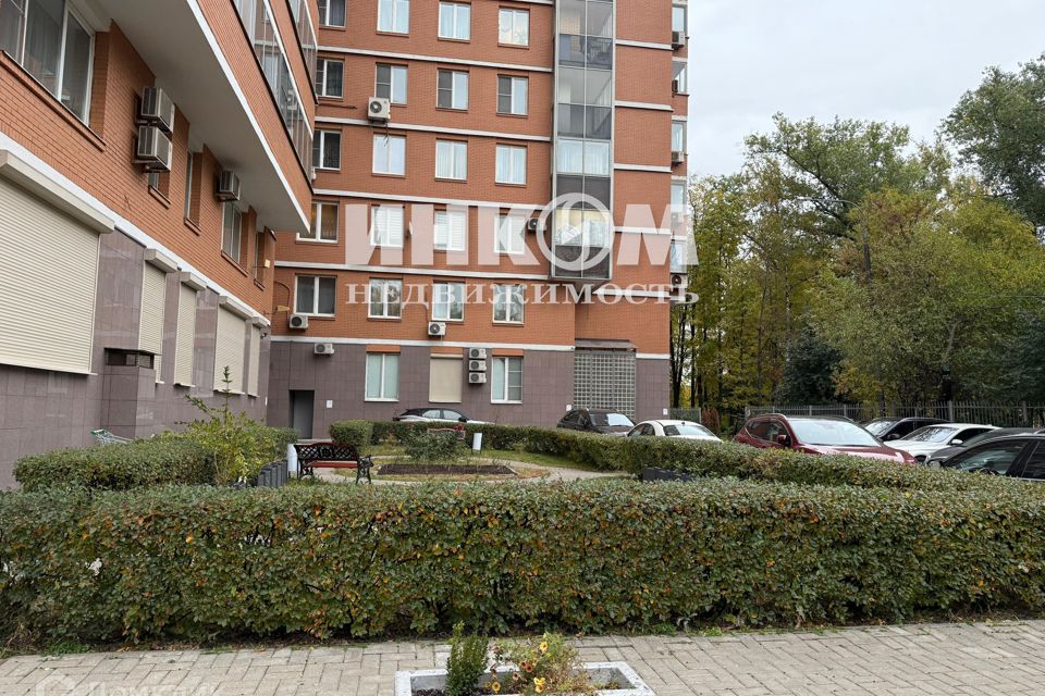 Продаётся 2-комнатная квартира, 102.5 м²