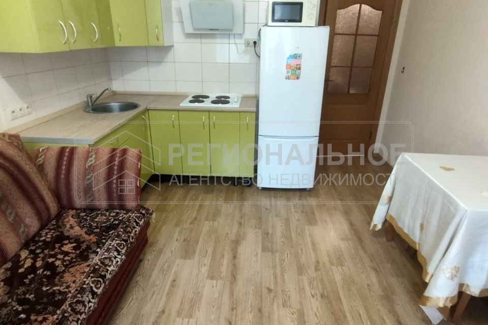 Продаётся 1-комнатная квартира, 46 м²