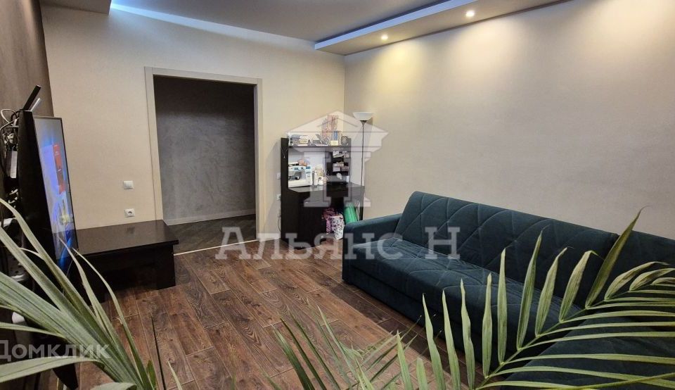 Продаётся 2-комнатная квартира, 56 м²