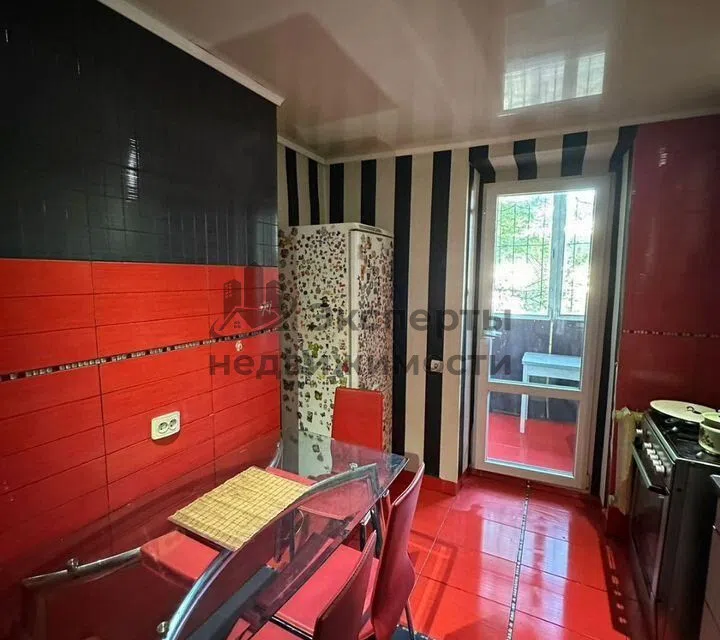 Продаётся 3-комнатная квартира, 64.5 м²