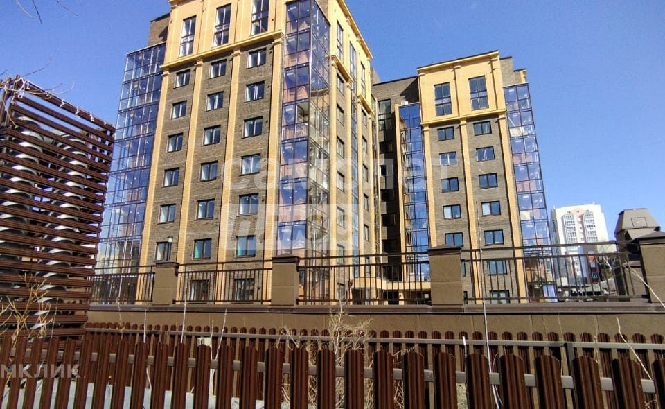Продаётся 1-комнатная квартира, 48.1 м²