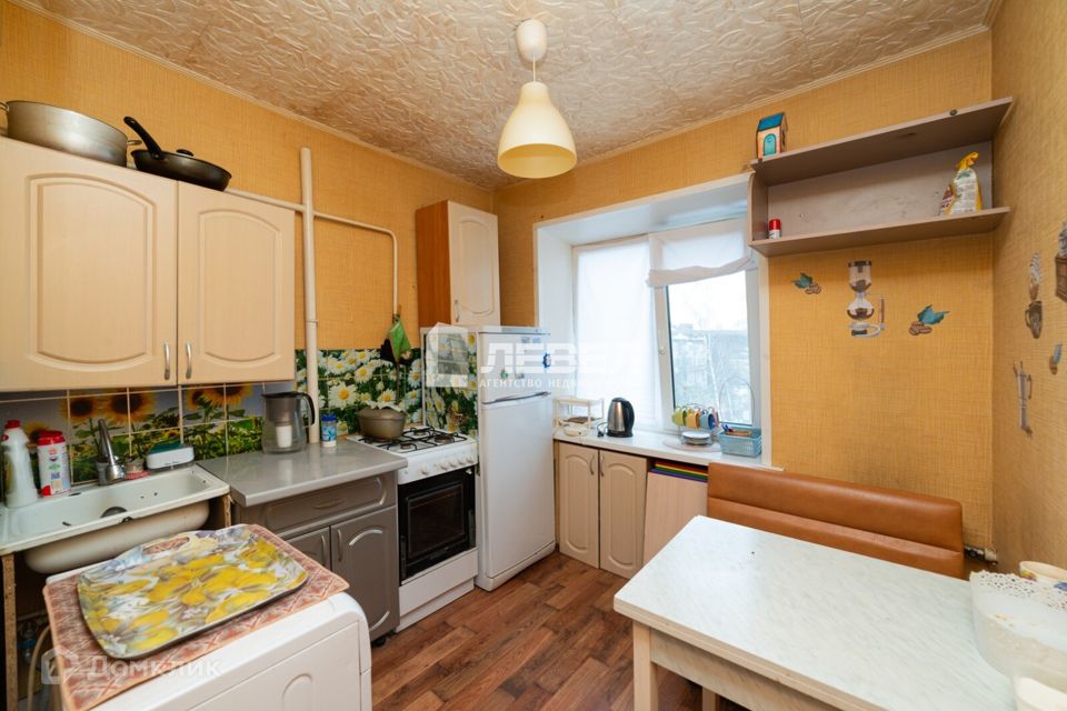 Продаётся 1-комнатная квартира, 32 м²
