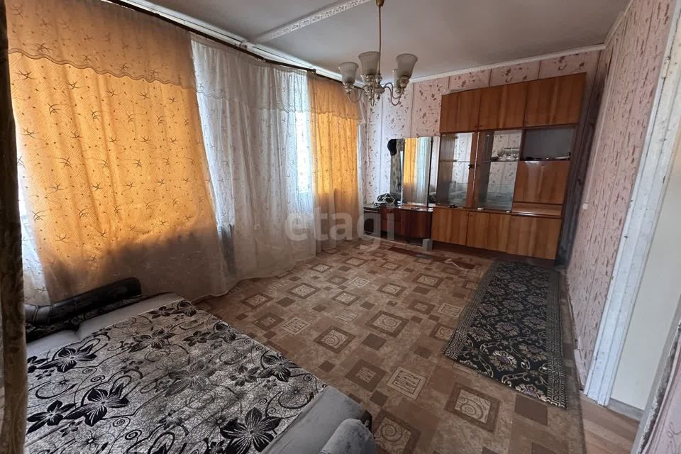 Продаётся 2-комнатная квартира, 37.4 м²