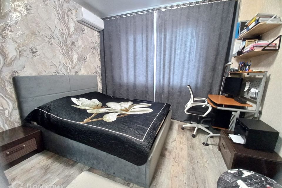 Продаётся 1-комнатная квартира, 52 м²