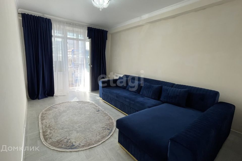 Продаётся 2-комнатная квартира, 84 м²