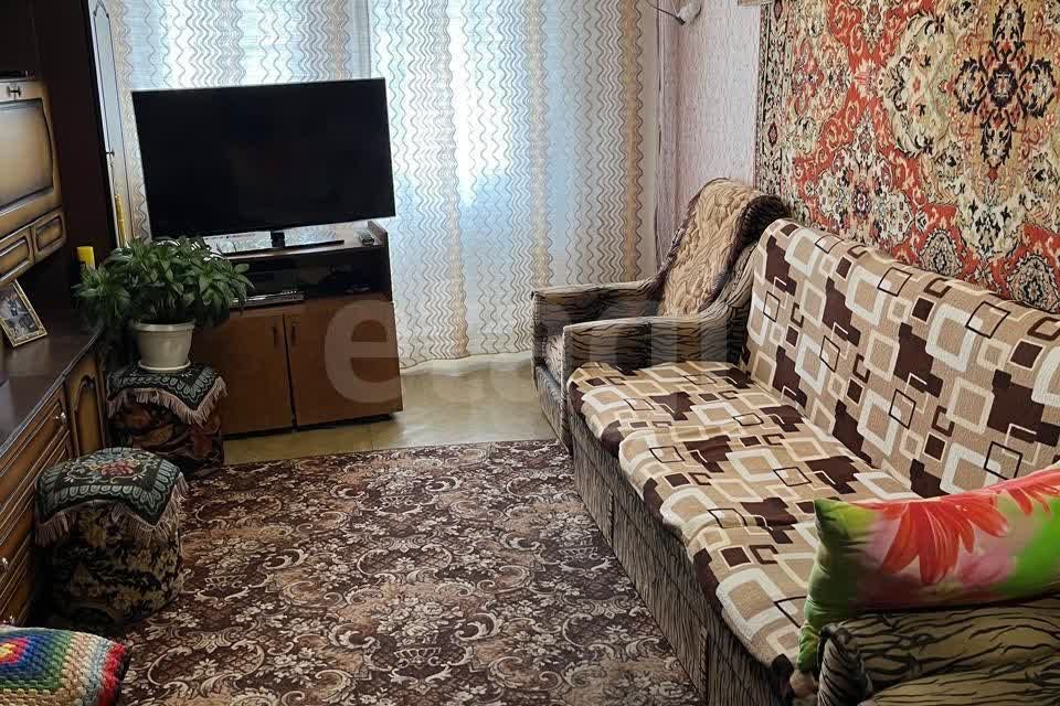 Продаётся 3-комнатная квартира, 62.7 м²