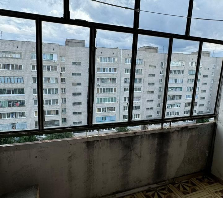 Продаётся 4-комнатная квартира, 64.1 м²
