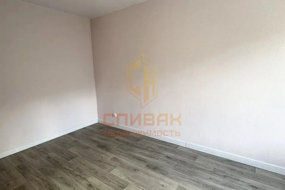Продаётся 3-комнатная квартира, 56.2 м²
