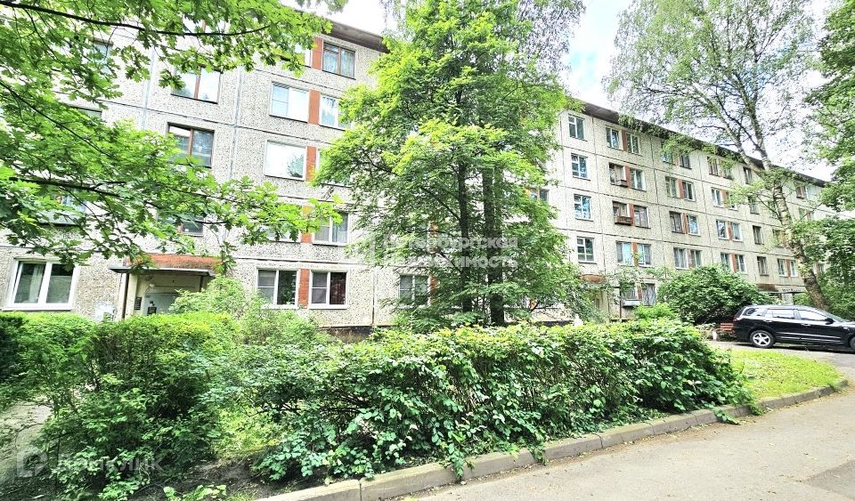 Продаётся 3-комнатная квартира, 54.9 м²
