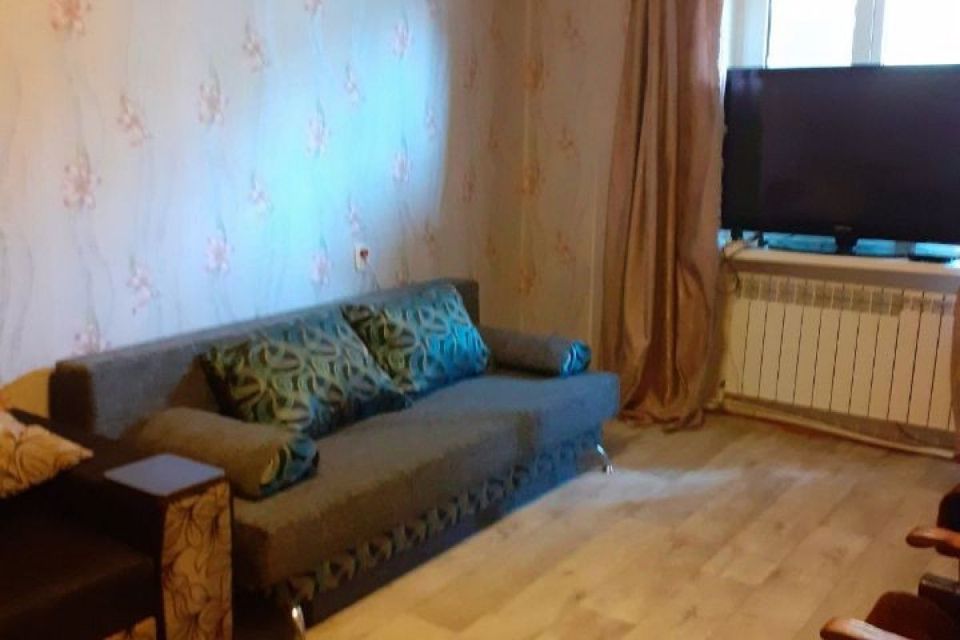 Продаётся 1-комнатная квартира, 35.6 м²