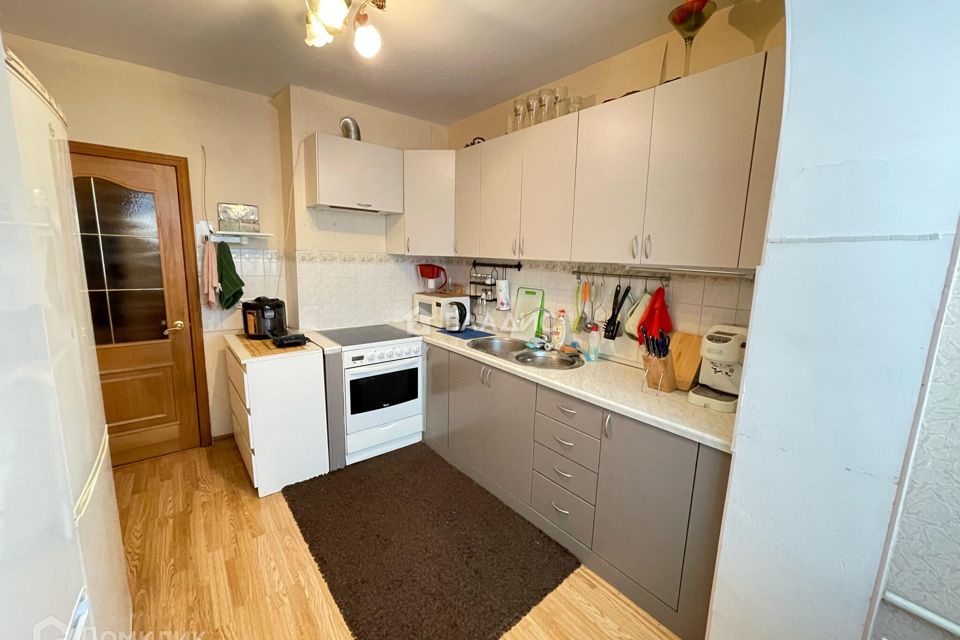 Продаётся 3-комнатная квартира, 63 м²