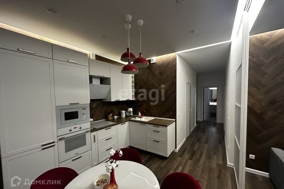 Продаётся 3-комнатная квартира, 71 м²