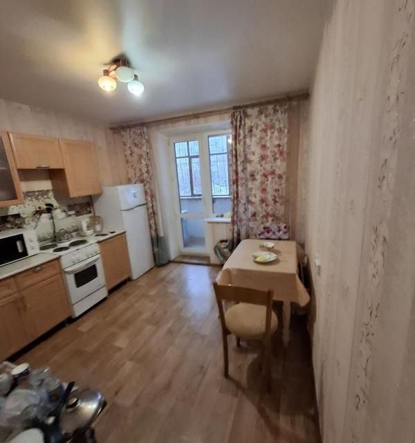 Продаётся 1-комнатная квартира, 38.7 м²