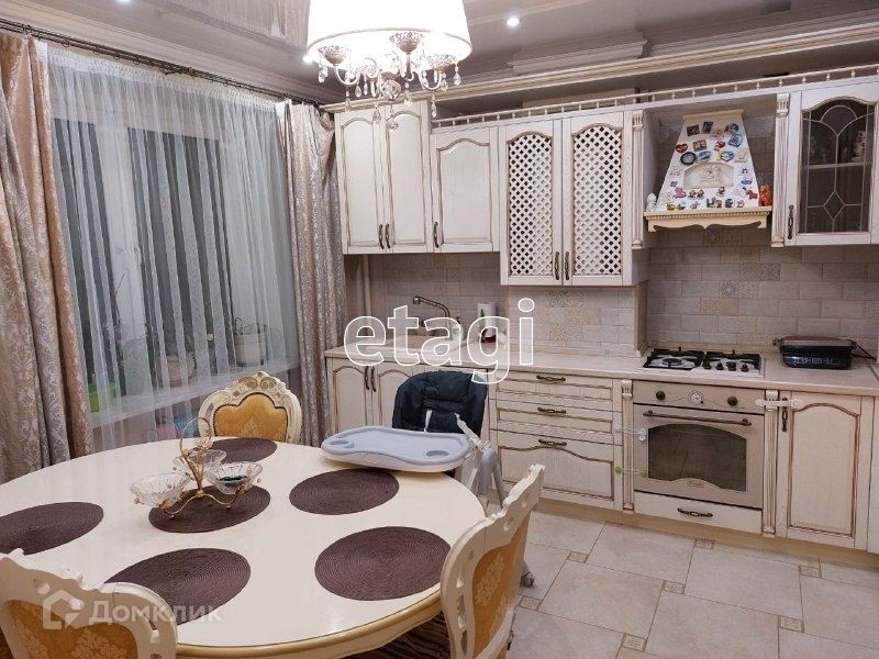 Продаётся 3-комнатная квартира, 99.5 м²