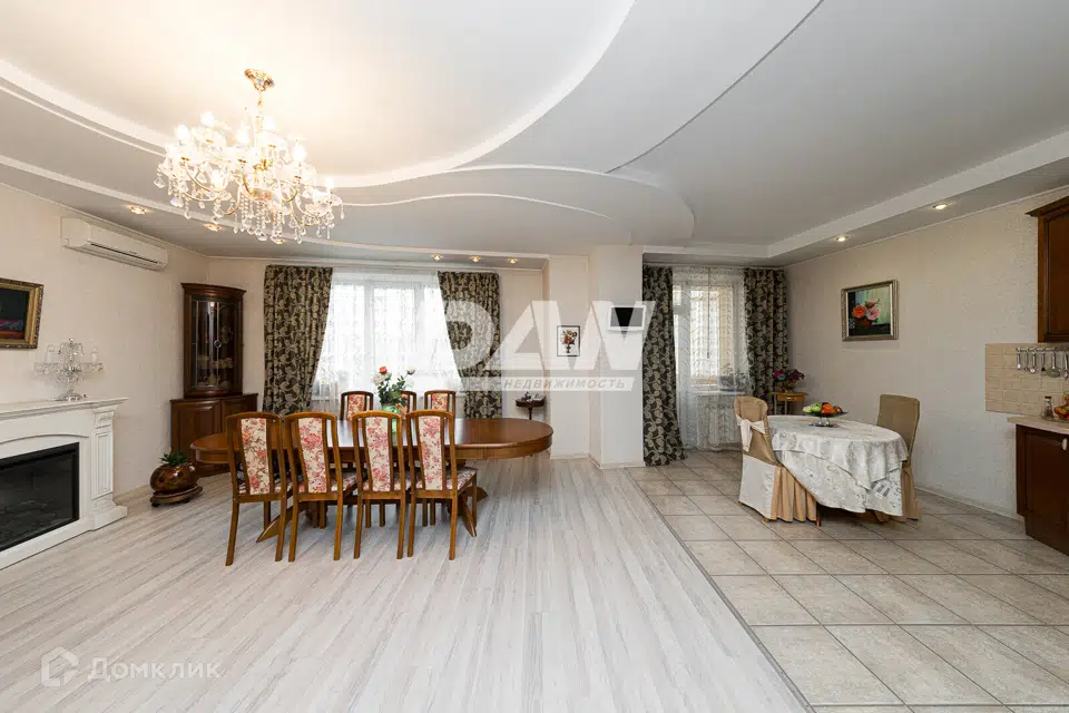 Продаётся 5-комнатная квартира, 151.3 м²