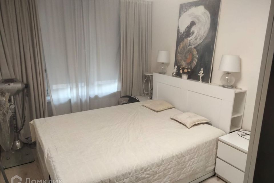 Сдаётся 2-комнатная квартира, 70 м²