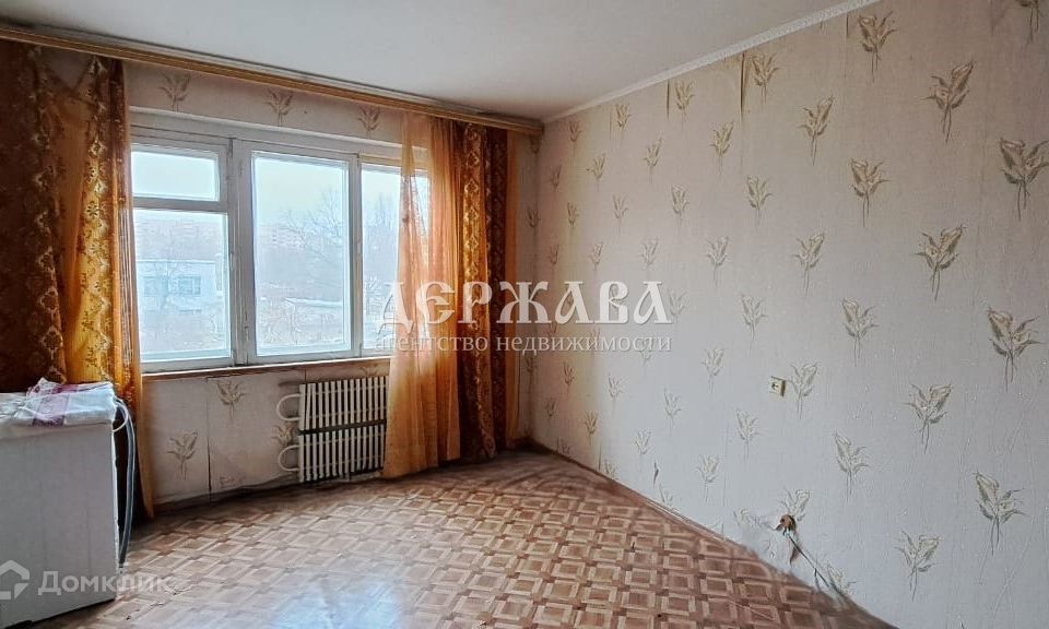 Продаётся 3-комнатная квартира, 63 м²