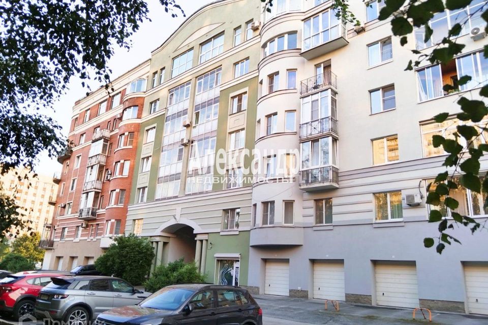 Продаётся 2-комнатная квартира, 75.5 м²