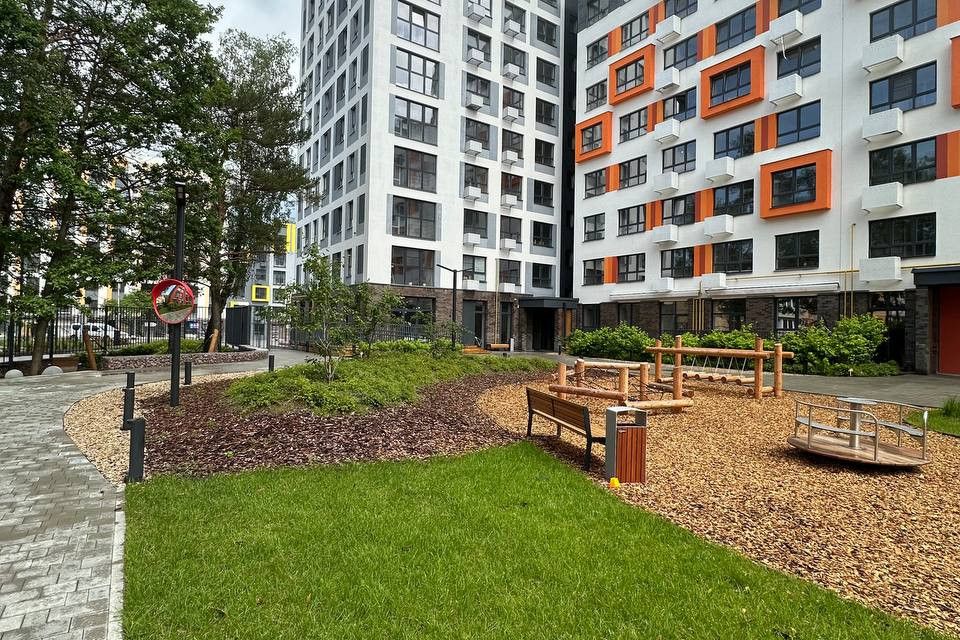 Продаётся 2-комнатная квартира, 52.2 м²