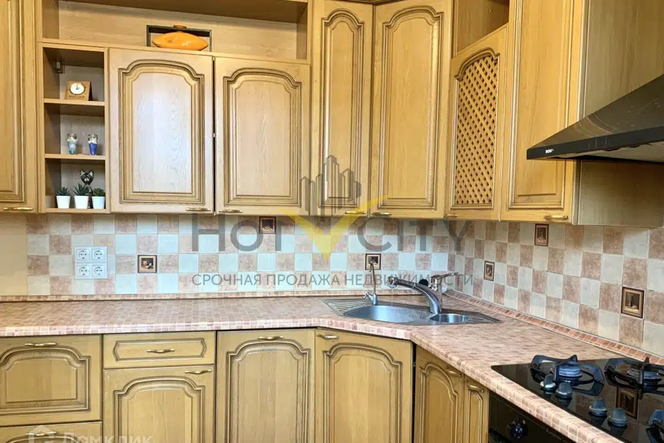 Продаётся 3-комнатная квартира, 75.2 м²
