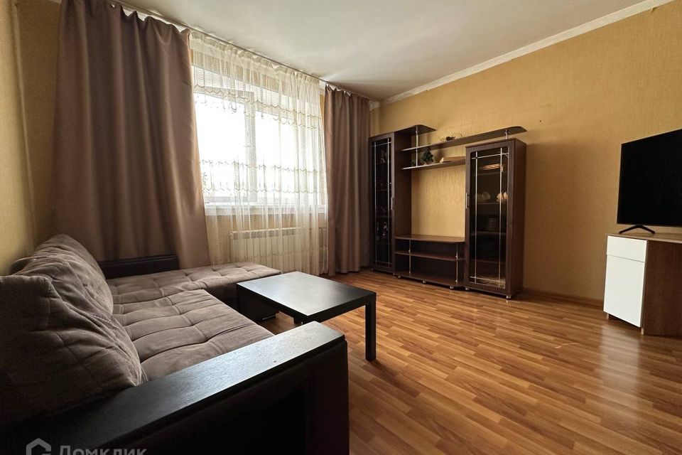 Продаётся 2-комнатная квартира, 61.8 м²