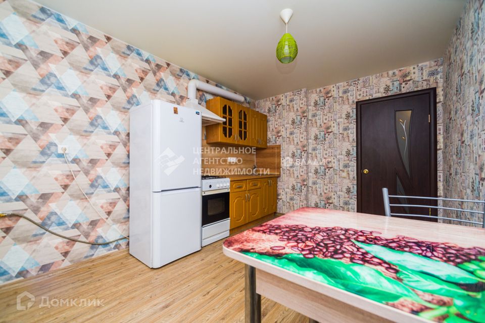 Продаётся 2-комнатная квартира, 59.6 м²
