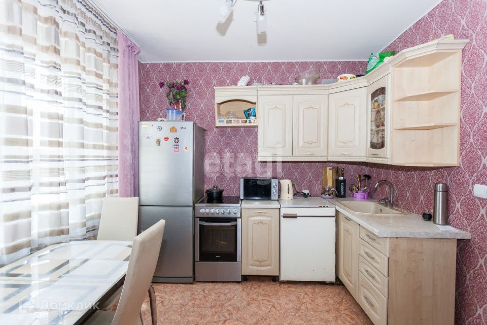 Продаётся 3-комнатная квартира, 67.6 м²