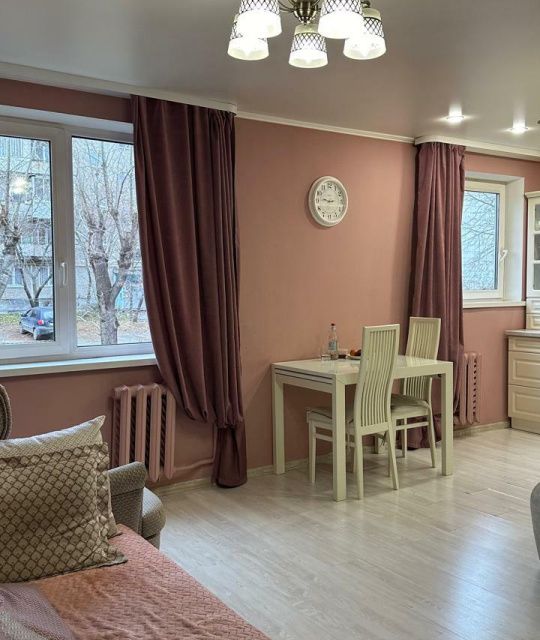 Сдаётся 3-комнатная квартира, 57.3 м²