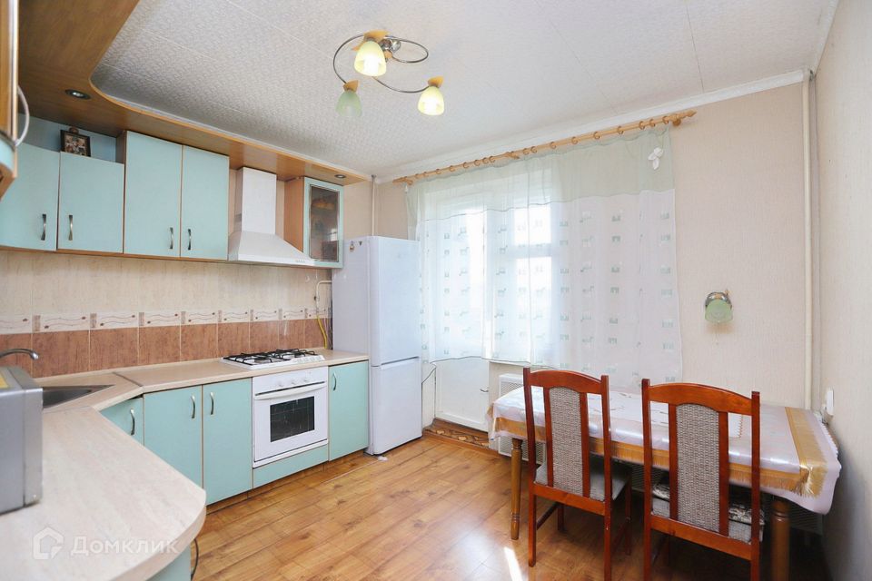 Продаётся 2-комнатная квартира, 71.8 м²