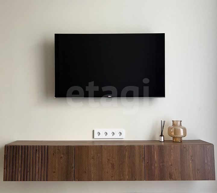 Продаётся 2-комнатная квартира, 67.3 м²