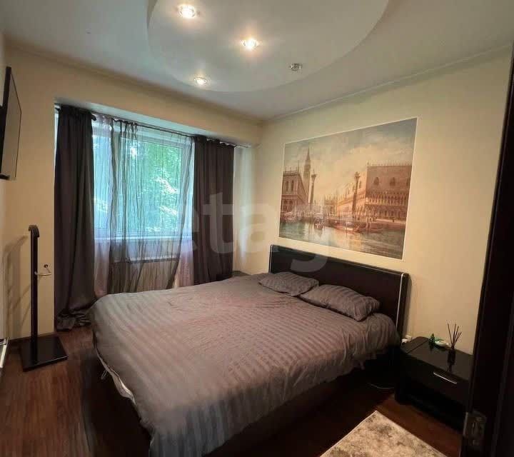 Продаётся 1-комнатная квартира, 41 м²