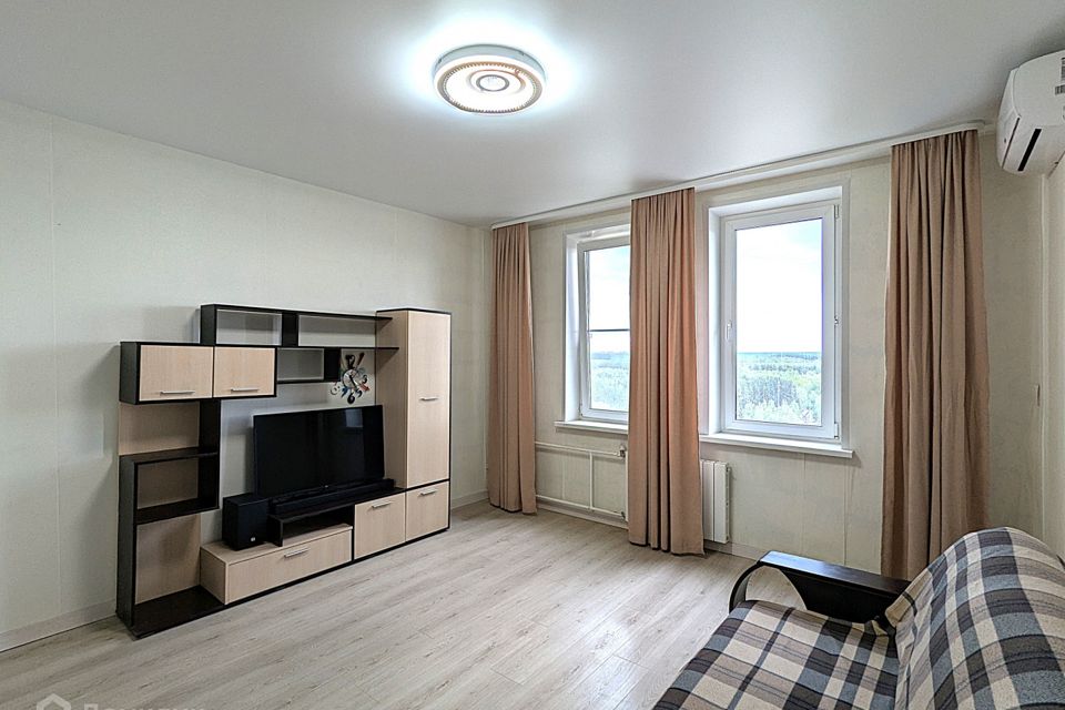 Продаётся 1-комнатная квартира, 38.3 м²