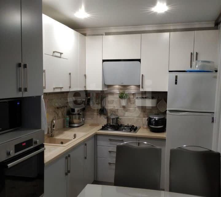 Продаётся 3-комнатная квартира, 63 м²