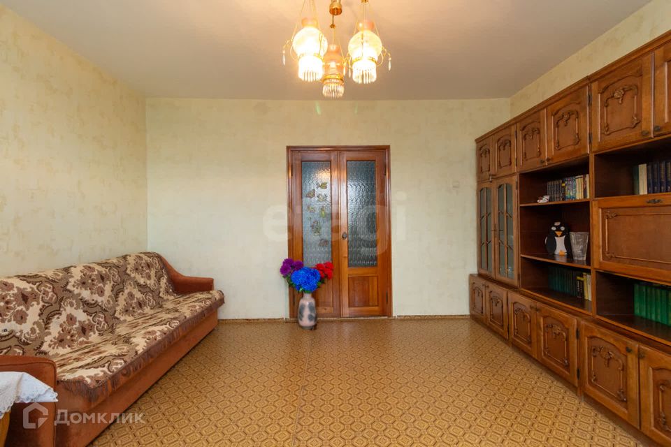 Продаётся 4-комнатная квартира, 81.9 м²